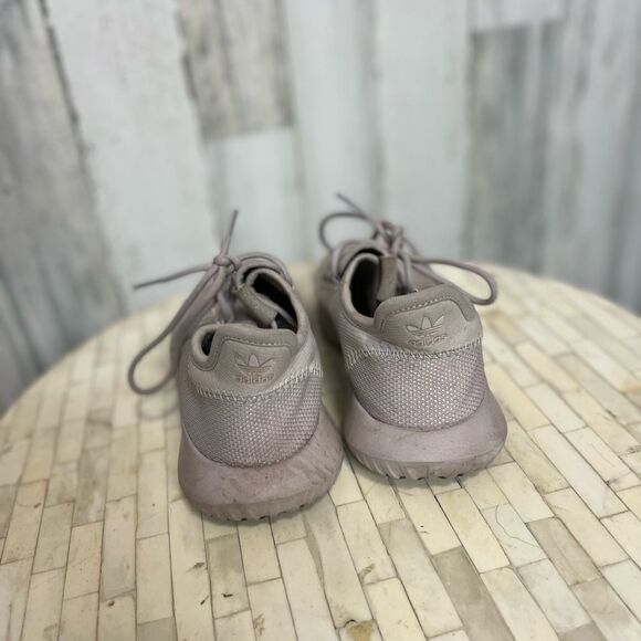 Used Adidas gym shoes - Picture 6 of 7